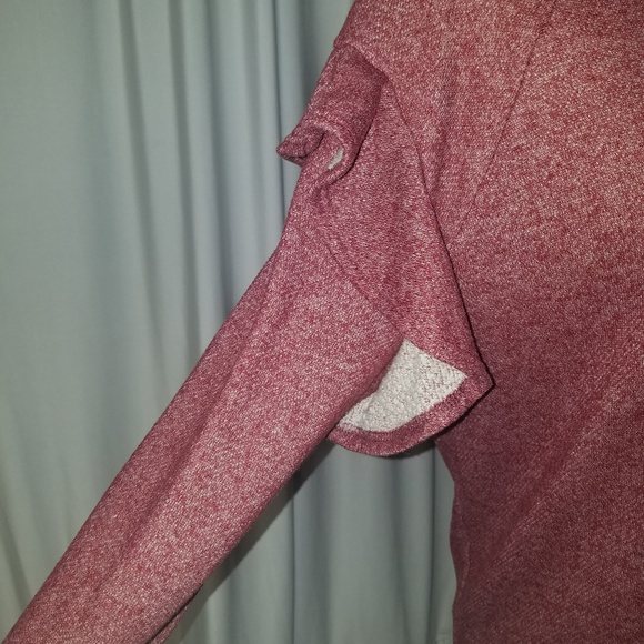 Ee:Some Casual pullover sweatshirt - Picture 2 of 3